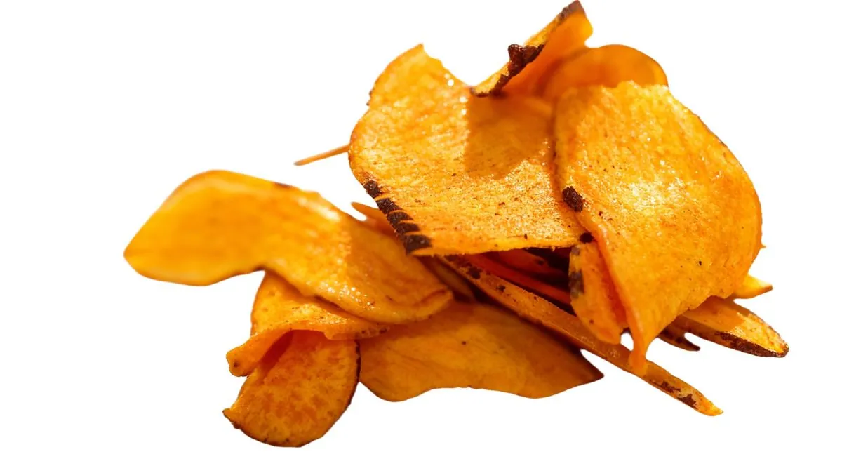Vacuum-fried sweet potato chips